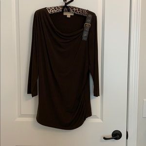 Michael Kors 3/4 sleeve buckle shirt